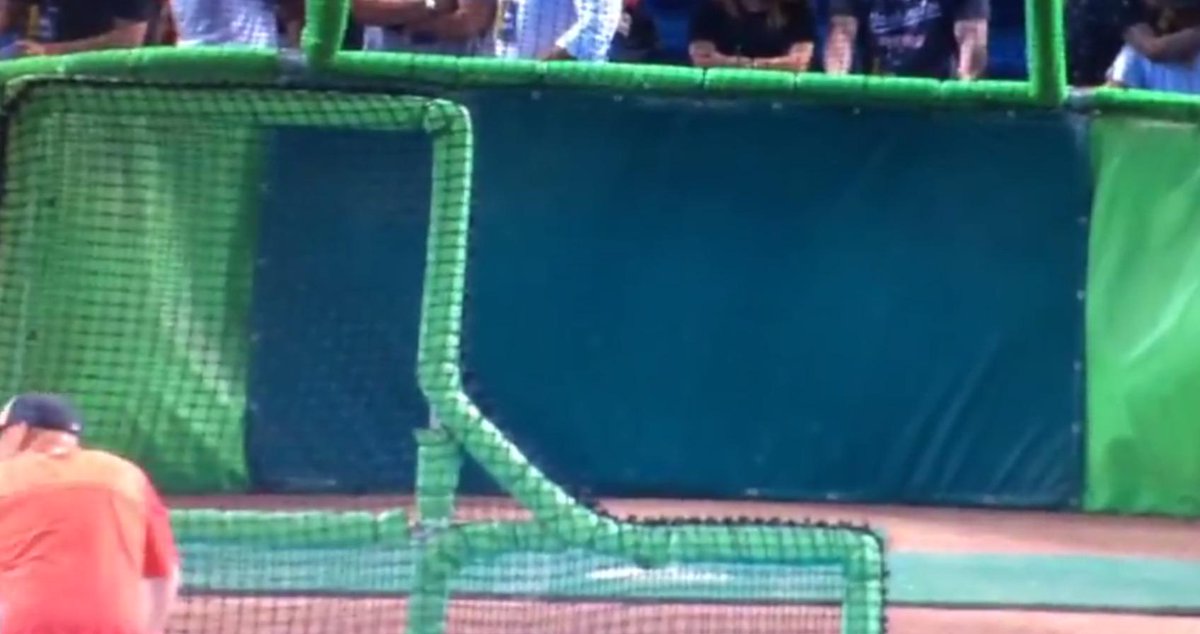BleacherReport's tweet photo. VIDEO: @Marlins play fart noises over PA system during Nationals’ batting practice http://t.co/TEkmlDn8st http://t.co/Xxitjb3zcW