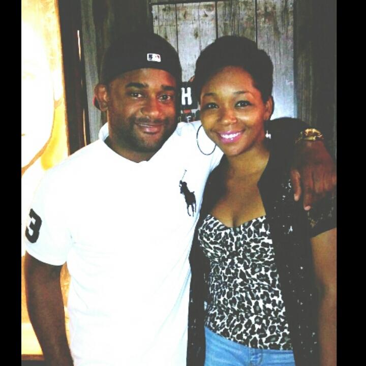 1CarissaRandall's tweet photo. House of Blues! Dallas, Texas ! With BMI's Byron Wright of Atlanta! #Byronwright #Styledbyjada #BMI #FunHeart http://t.co/6W7t6Ji0cD