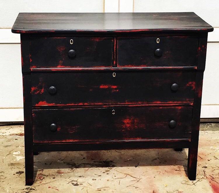 Love our black and red washstand 😍😍#georgia #godawgs