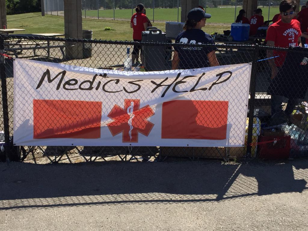Peel_Paramedics's tweet photo. Some great sights from today's #MedicsHelp Baseball Tournament @OPSEU277 @ParamedicAssoc @peelemsfund http://t.co/7rvkLugf3X