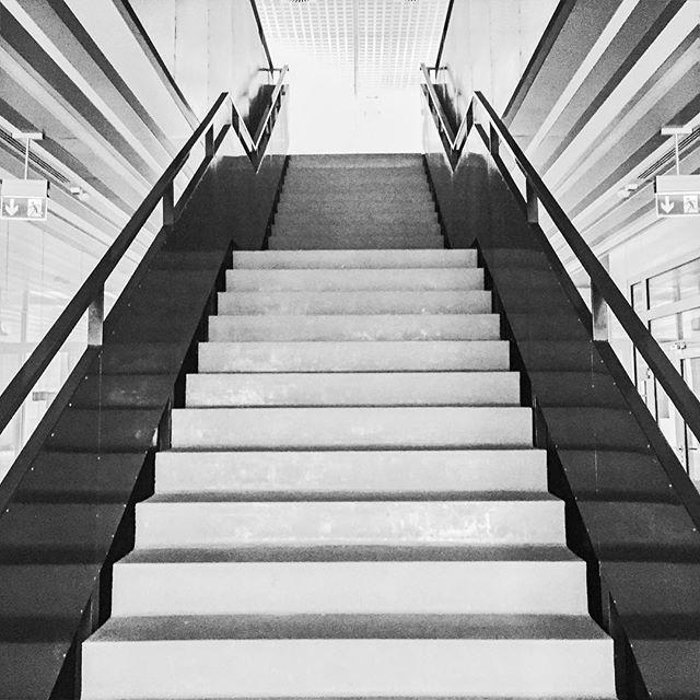 djmon1que's tweet photo. UMCS Wydział Informatyki #lublin #LOVES_POLAND #ig_murcia #igerslublin #igerspoland #igglo… http://t.co/Pj9BhjY334 http://t.co/oHvfHxN9MD