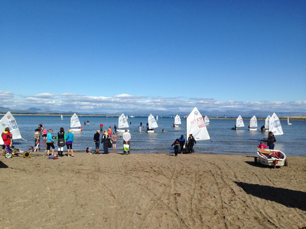 IOCAUK's tweet photo. Senior fleet &amp; regatta coaching are in.... Junior fleet are just reaching the shore http://t.co/0e12UjFdG8