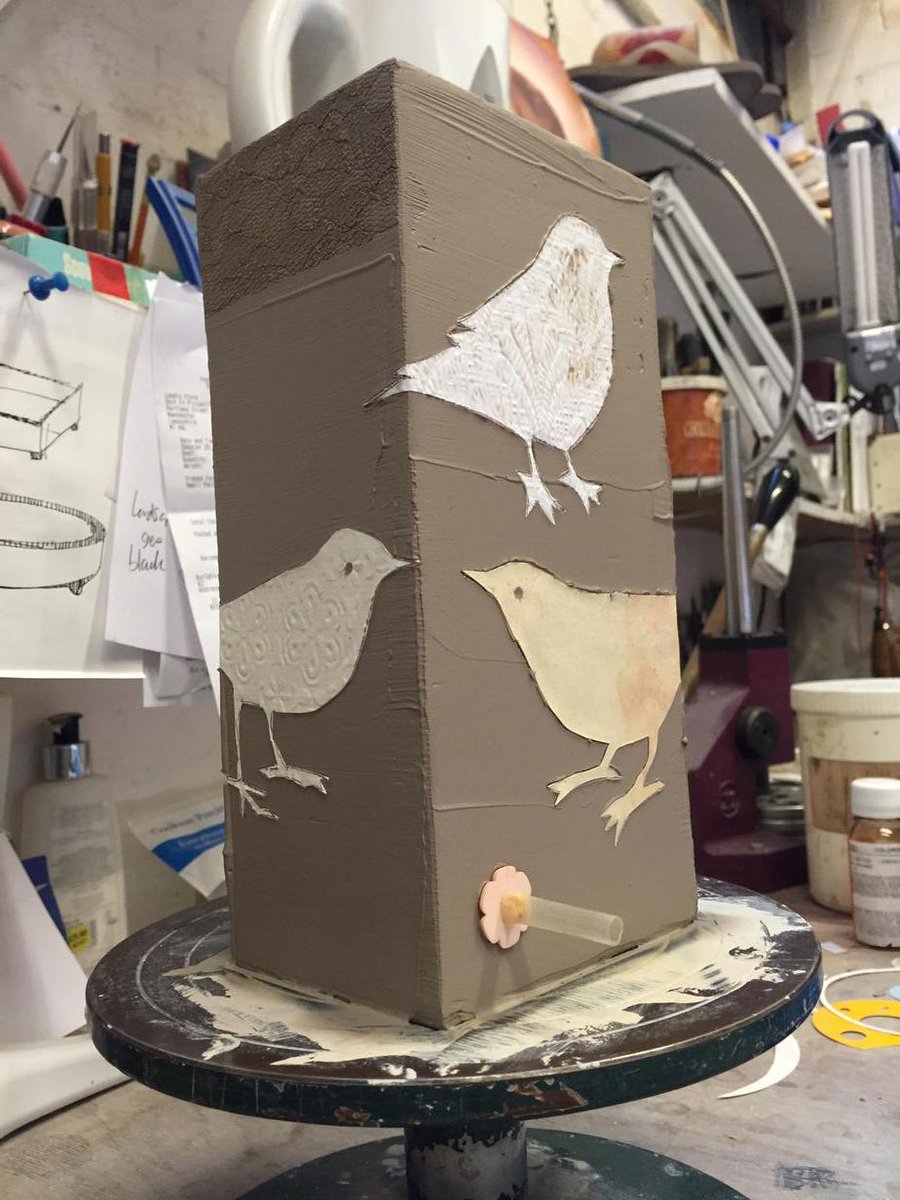 LeePH68's tweet image. #slabpot with #birds + #floral #appendage #WIPWednesday #clay #pottery #Handmade #craft
