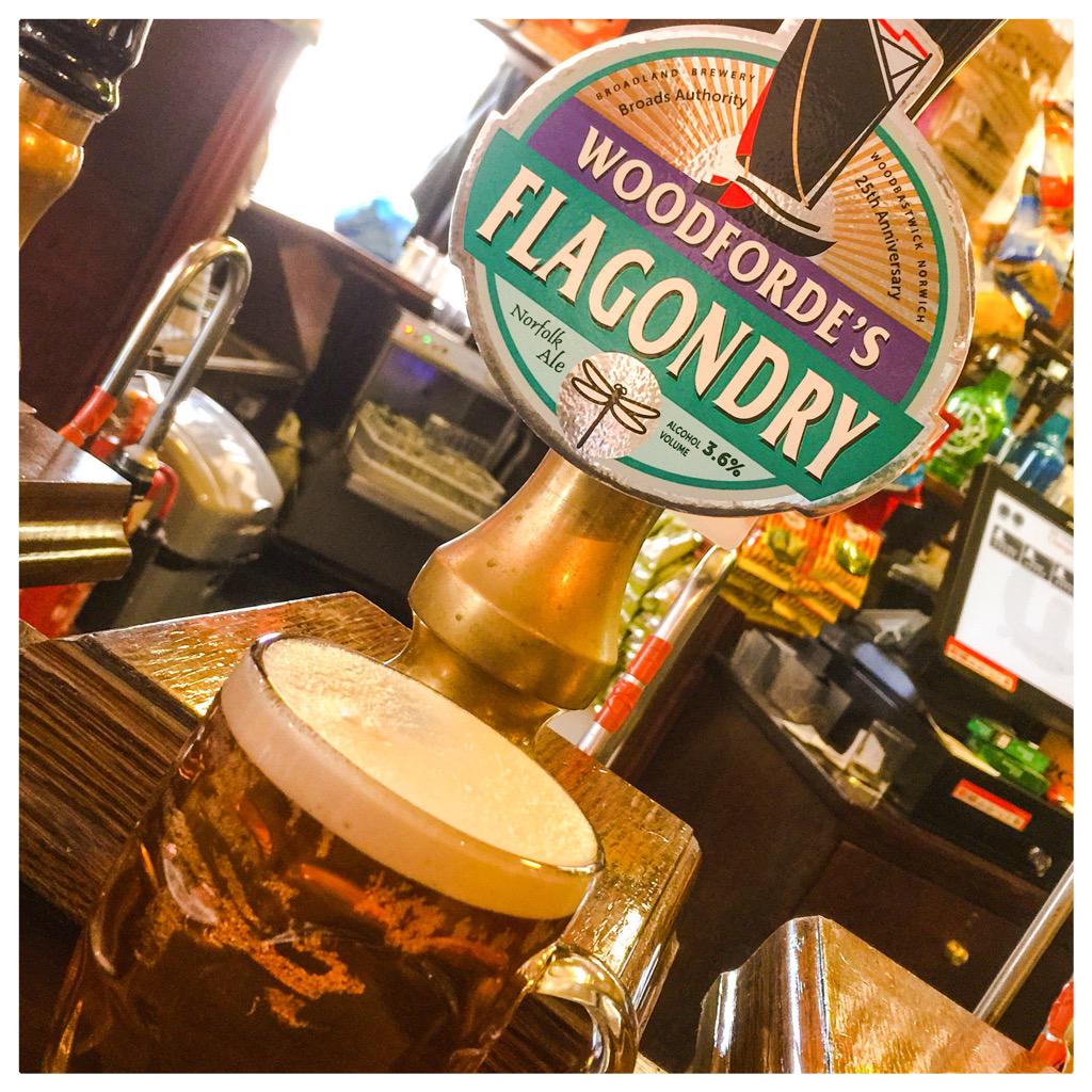 thecardwellarms's tweet photo. Freshly tapped and available now! @WoodfordesAle #flagondry #caskale #amberale #Adlington http://t.co/ugJpSHOBu2