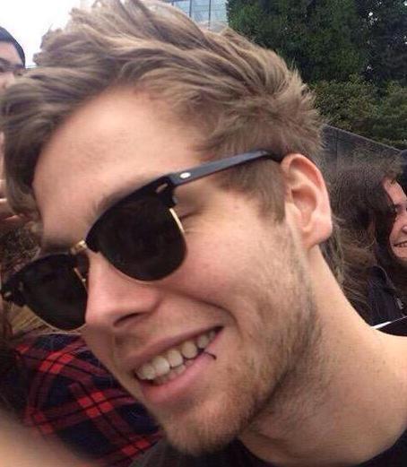 lukewithstubble's tweet photo. I'm unstable http://t.co/uFhuGUpAlc