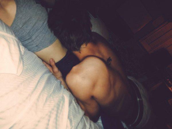 detailsxx's tweet photo. noches 💑😍😍 http://t.co/tFN1uJuR7O