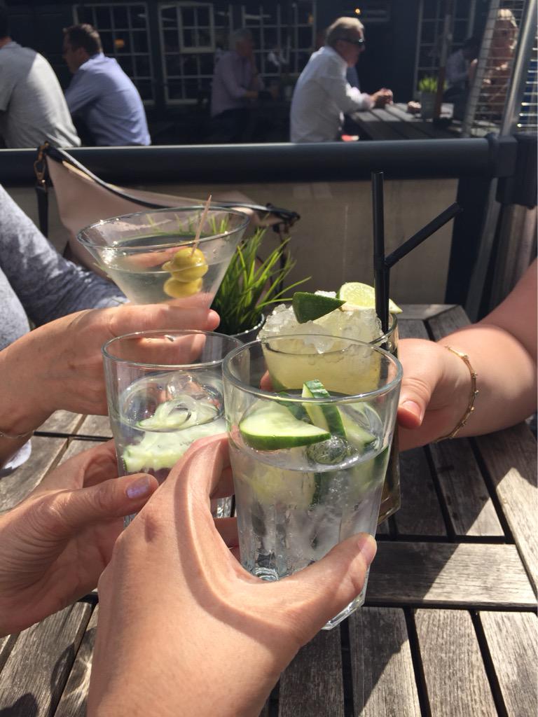 sarah_bodell's tweet image. This reminds me of Brighton! Great way to end a meeting #COT2015 #COT2016 @AliciaRidout @ConfCollective @REDFOCUS234