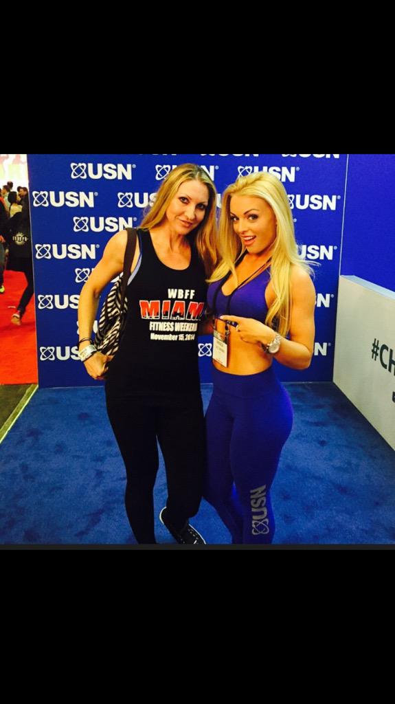 swearbysweatgrl's tweet photo. #SacsForTheWin @WWEToughEnough Heart, Beauty, &amp;&amp; Muscles! 👊🏼 @Mandysacs 💋 xo! http://t.co/s6NBOf6Awv