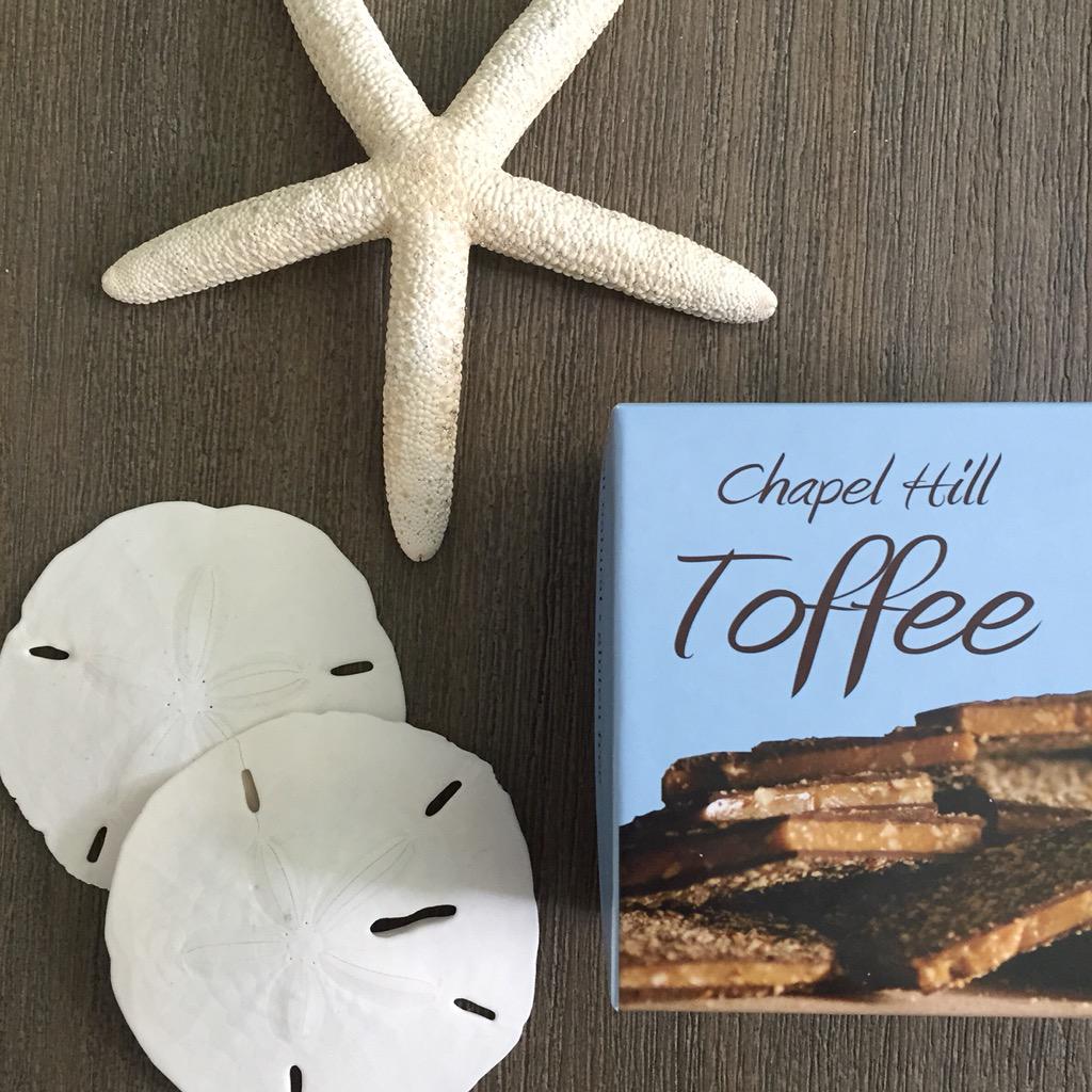 CHToffee's tweet photo. Nothin could be finer than to be in Carolina in the summer 🐚🌾 #chocolate #toffee #northcarolina #summer #candy #beach http://t.co/VxAEtV6Etv