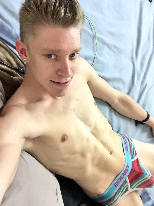 Online now at http://t.co/wGhKSQOWeG #gay #twink #monstercock #muscle http://t.co/LZUeosyqJ2