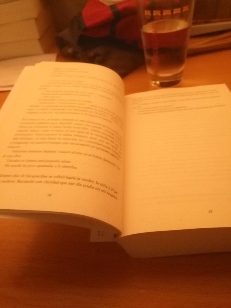 IOMaxiweb's tweet photo. Hay que leer más. #Recomendación http://t.co/8vnboUlvAp