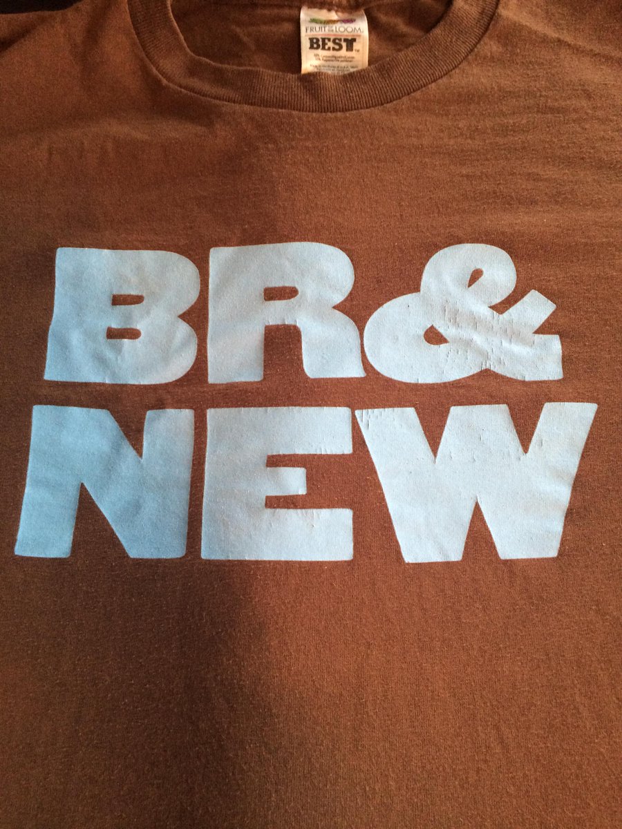 BrandNewArchive's tweet image. #tbt giveaway for this old school Brand New shirt (size: M)! RT and follow to enter! Winner picked on Monday.