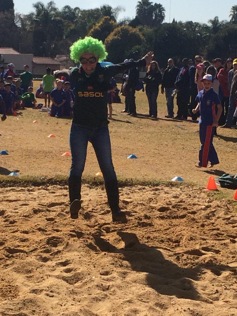 JdickJeanette's tweet photo. Go Mrs Peel @BenniesJP http://t.co/obn9wap4Kv