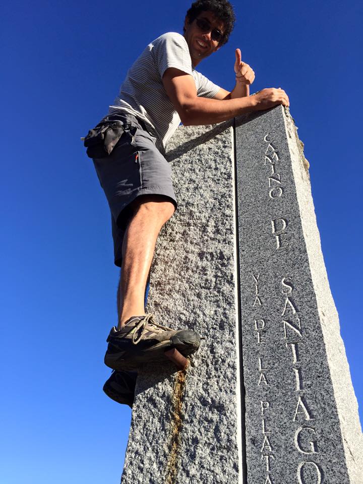 ccc2015's tweet photo. Ya estamos en Calzadilla de los Barros. @aeccBadajoz @AECCSevilla @aecc_es #caminocontraelcáncer #caminodesantiago http://t.co/CJBZ5RzD4C