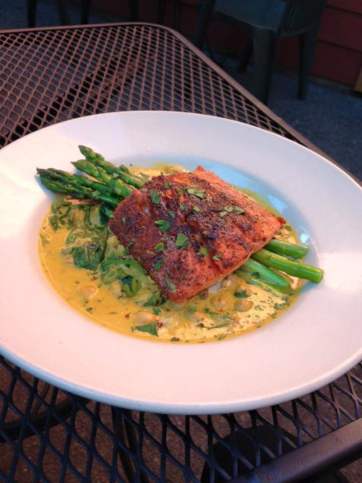 Someone asked for a better Thai curry than usual I gave them something http://t.co/WjhGybdm7c