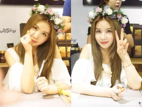 caowcaowlu's tweet photo. @swgsugar93 nih /kasih love http://t.co/mitNzOAdoJ