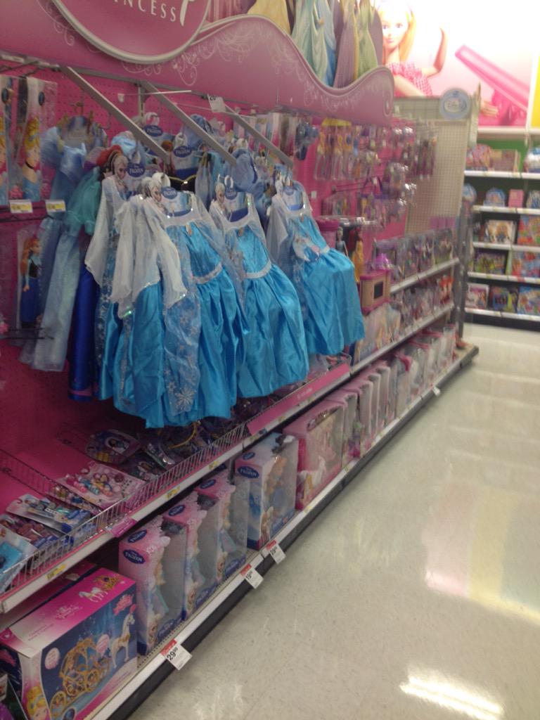 FFandF_Adam's tweet photo. Ron and Casandra had a #PTMParty here at T1890 in PG Plaza! Way to drive sales! http://t.co/wTTEngtdUK