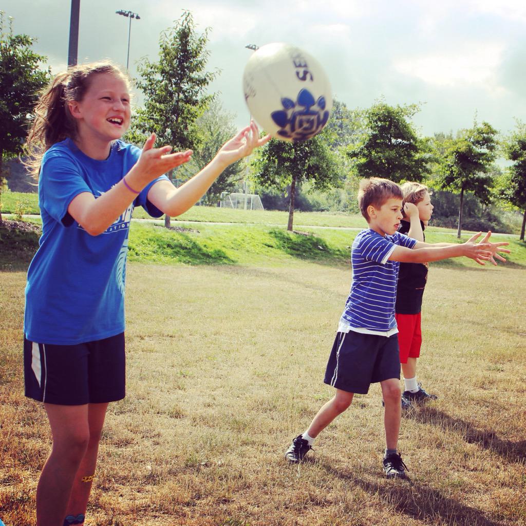 AtavusRugby's tweet photo. What puts a smile on your face? #Rugby #ItsAboutFun #GrowingTheGame
๐ฆ๐ฝ๐ง๐ผ๐ฆ๐ป๐: http://t.co/QSnlJ6ZtHp http://t.co/hffVRvIWml