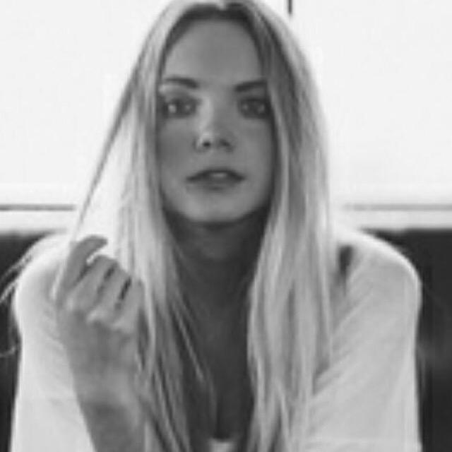 rareDBpics's tweet photo. 😍😍 @DBradbery http://t.co/HYvZIv7Gsh