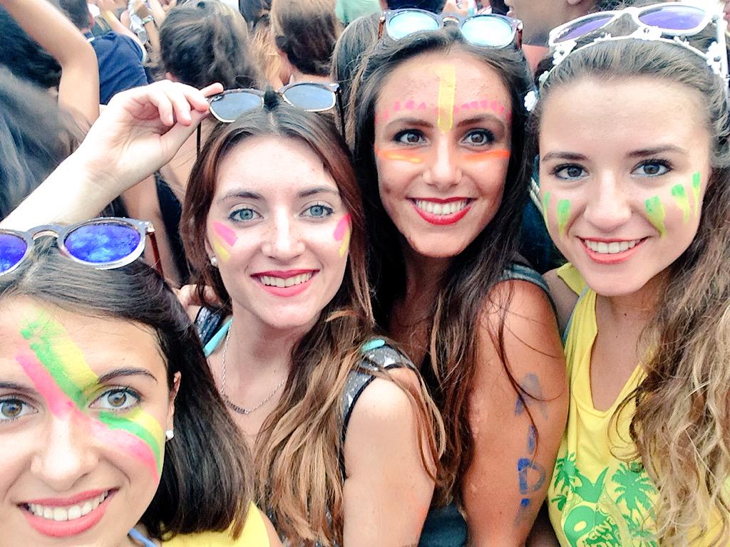 Paaatricia_RT's tweet photo. #lapegatina #arenalsound #arenalsoundfratival #arenalsound2015 #arenalsoundfestival #ASF #burriana #borriana http://t.co/pKdhwiHlLk