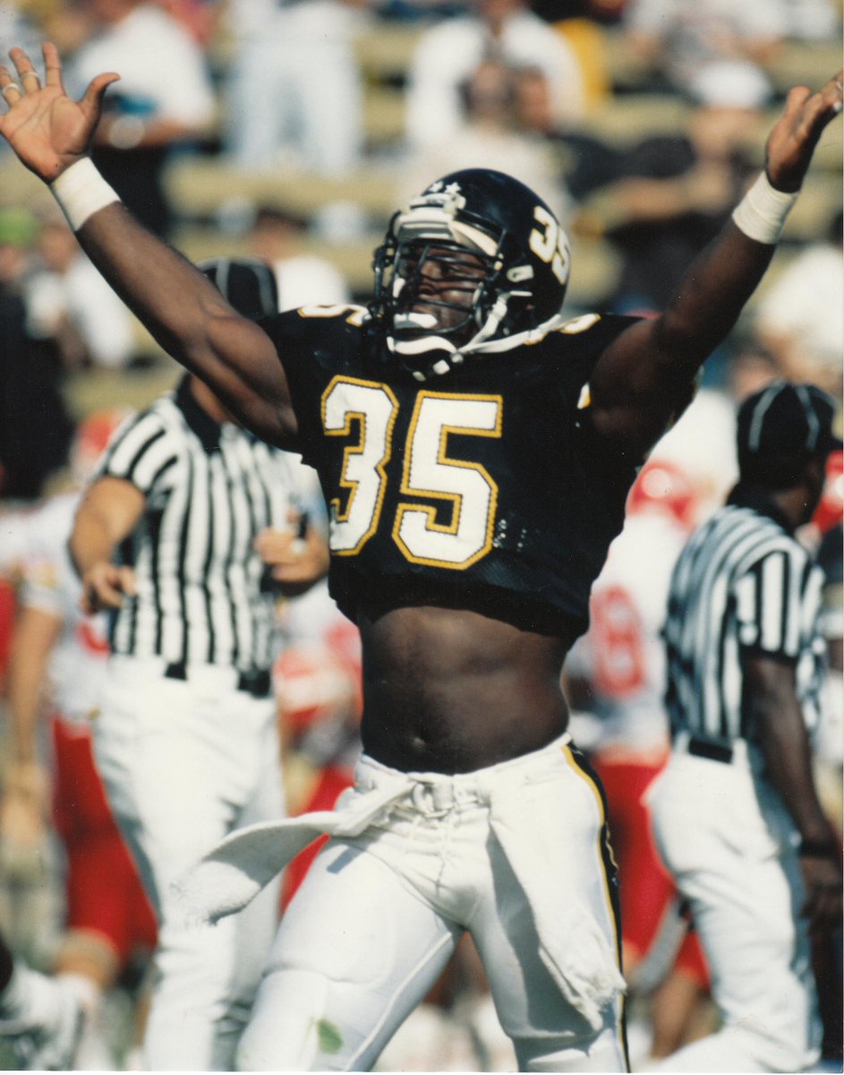 WakeFB's tweet photo. John Henry Mills (35) was 1st team All-ACC in 1990 and 1991 and is Wake’s leader in career catches by a TE http://t.co/43P6Q2FqJT