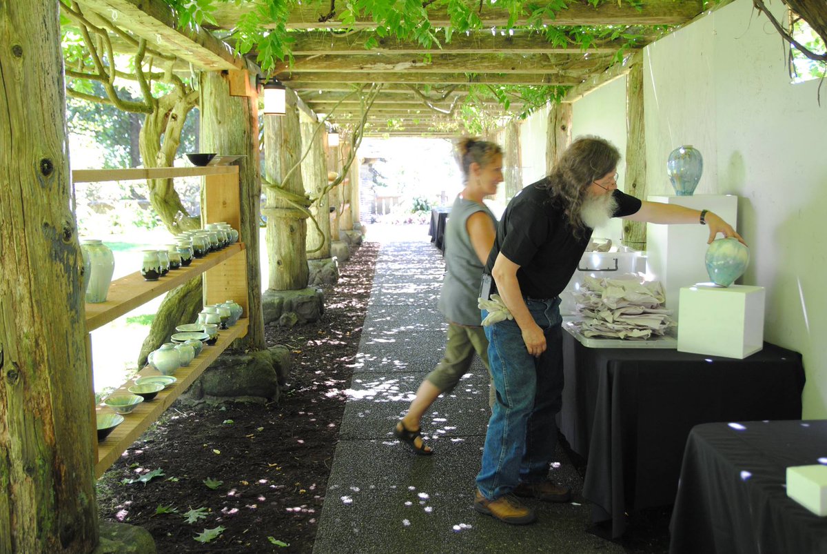 RT <a href="/NIC_first/">North Island College</a>: Filberg opens tomorrow. Don't miss NIC's Gordon Hutchens, this years guest artist at #FilbergFest