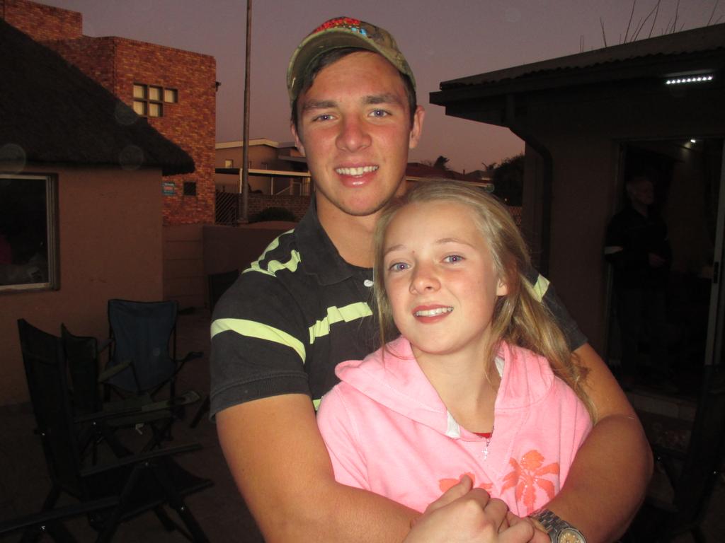 Els910's tweet photo. Wonderlike familie.❤ http://t.co/vtJOA72eSK