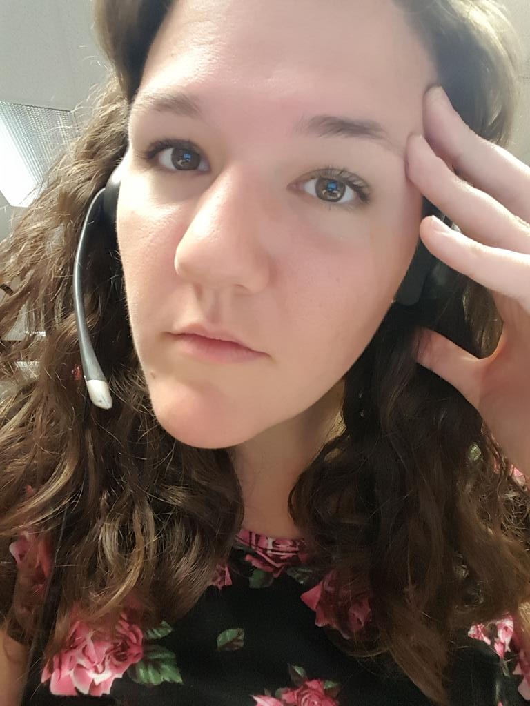 asideofFail's tweet photo. When you get trapped into helping a student fill out their entire FAFSA. #financialaids http://t.co/SgXDDONxek