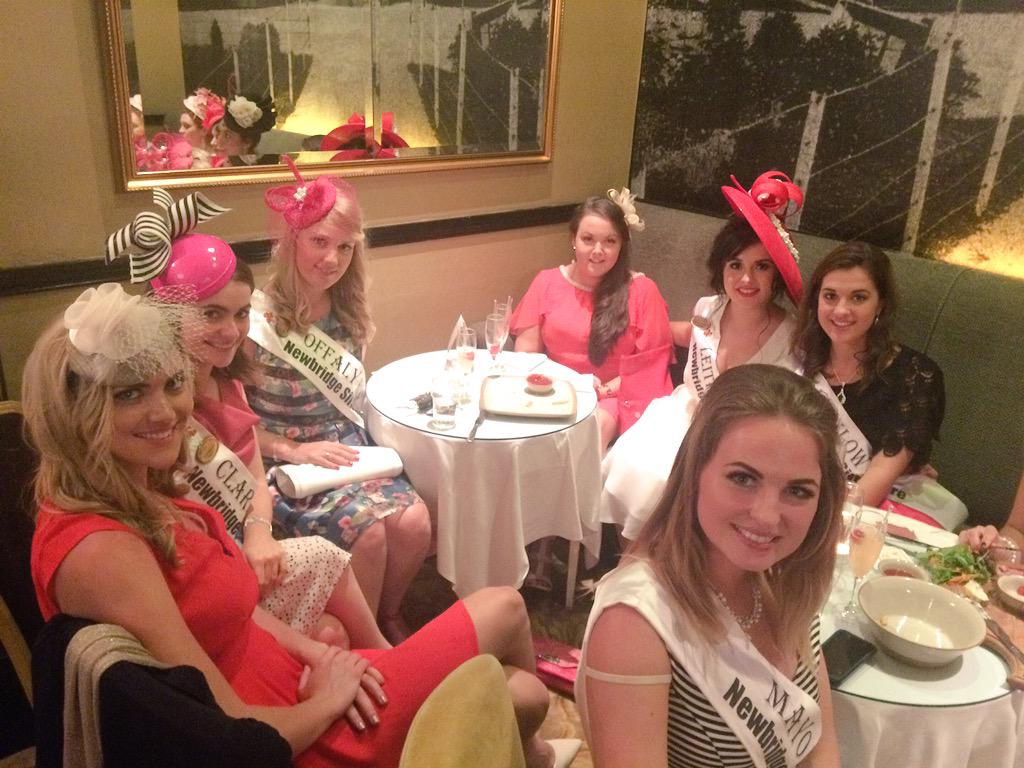 the_hardiman's tweet photo. The Roses enjoying the atmosphere at our #MostStylishLady competition w @RozannaPurcell http://t.co/wBndggdohV