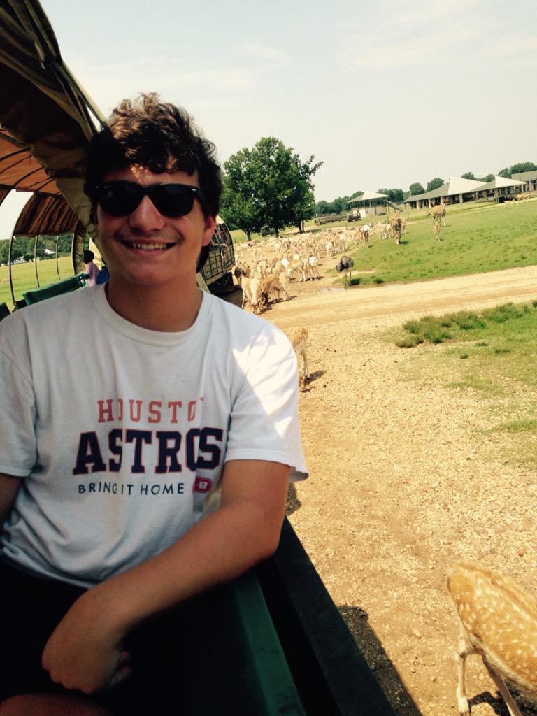korleekee's tweet photo. I love him more than the antelopes loved our food http://t.co/hkbGsPCAve