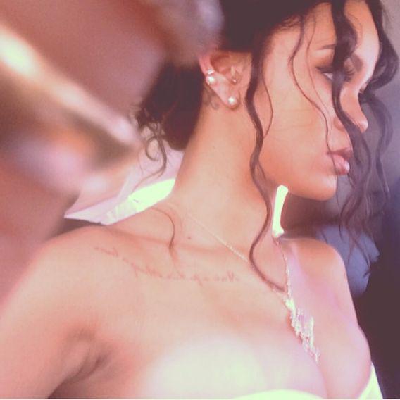 you can't take pictures and drive..i learned the hard way 😌