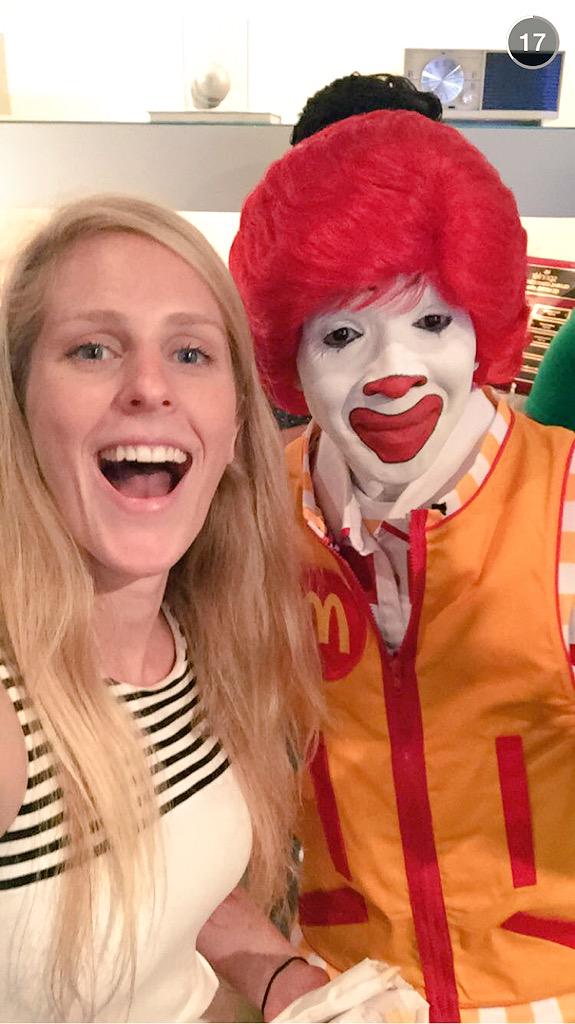abaumJ22's tweet photo. Selfie with Ronald! Thanks @McDNYTriState for the most amazing McDonalds surprise @Sprinklr! #ronaldmcdonald #nuggets http://t.co/hTtdaYiokM