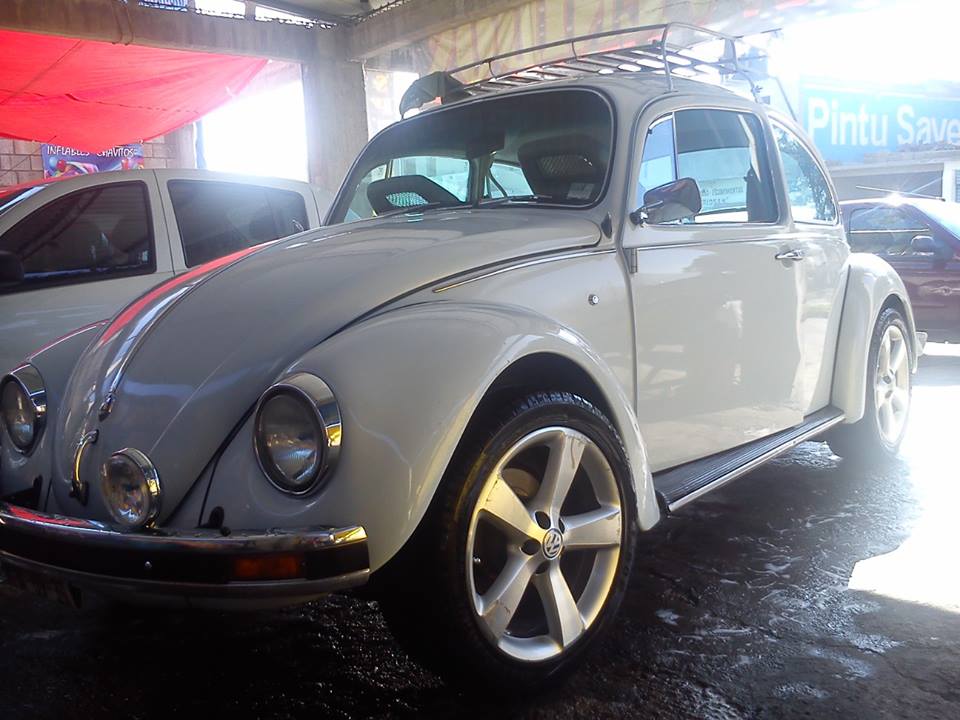 AlosGallo's tweet photo. @Volkswagen_MX #vocho por siempre el #mejorauto 12 años sin ti http://t.co/BXtt3UqsuM