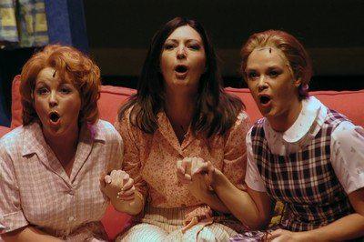 STOSTheatreCo's tweet photo. #ThrowbackThursday Witches of Eastwick Nov 06. Helen, @Fiondi & @alisoncs68 wishing for a devilish man #MakeHimMine http://t.co/loNelDI8k8