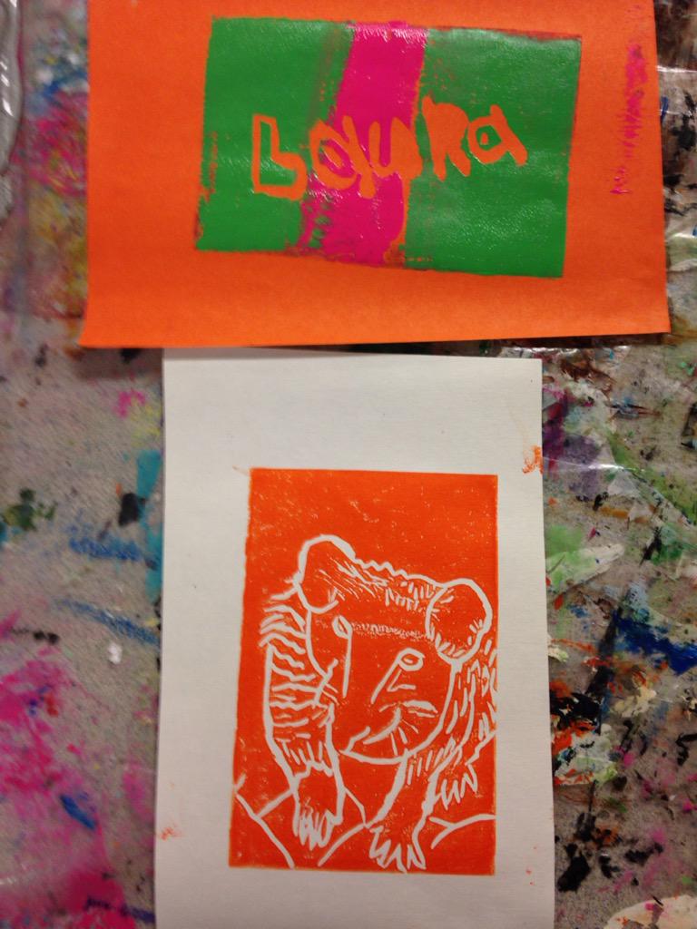 KlmausMaus's tweet photo. Block printing...and yes elementary kids did these! #elementaryartcamp #amazingkids @LCABULLDOGS http://t.co/Qw5mitAiNy