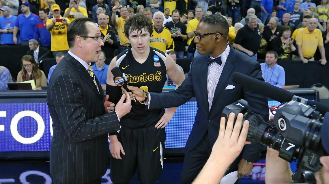 GoShockers's tweet photo. The MVC and CBS Sign Multi-Year Men's Basketball Deal » http://t.co/3wPREBDhHV
#watchus #mvcbb http://t.co/eiRtZdpQa9