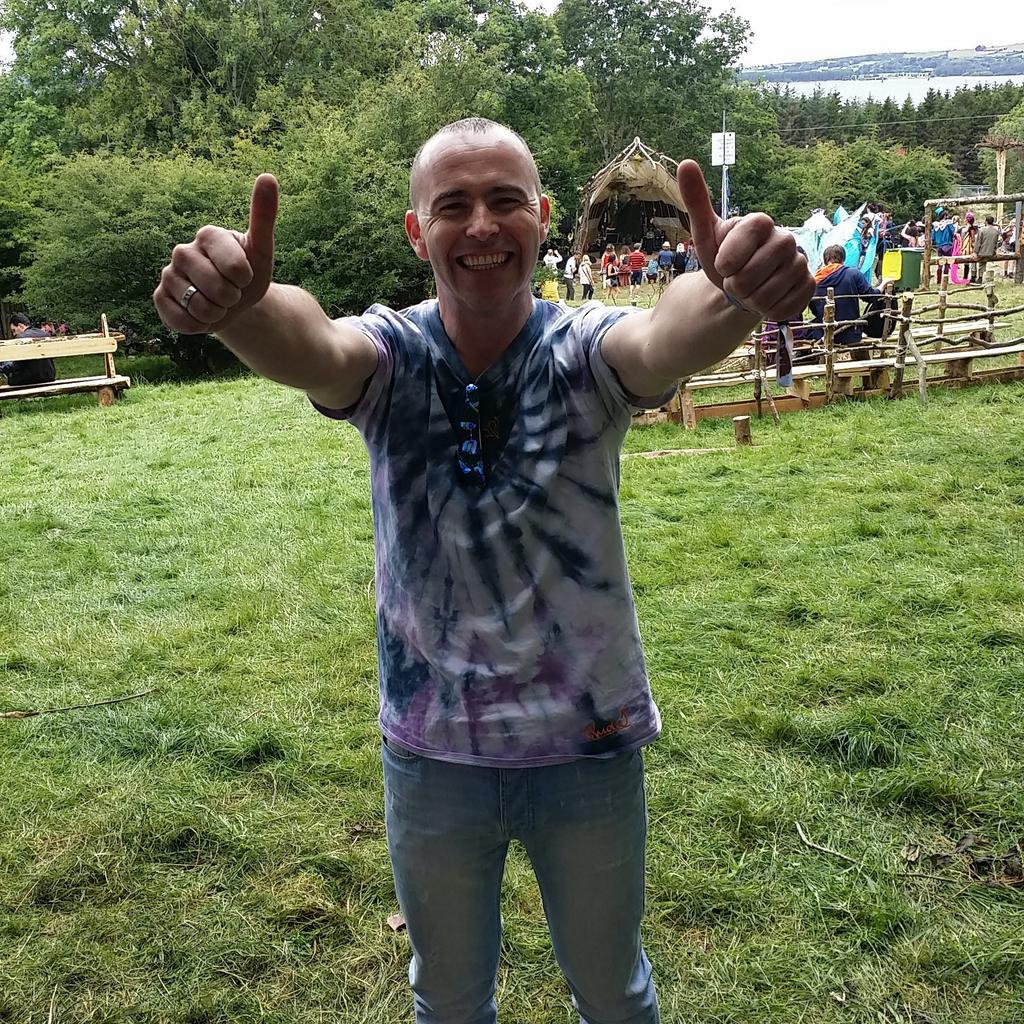 QuotaClothing's tweet photo. Massive thanks to this legend! He was so delighted with the quality of the tee he bought @knockanstockan last year :D http://t.co/O2fmi3NpjN