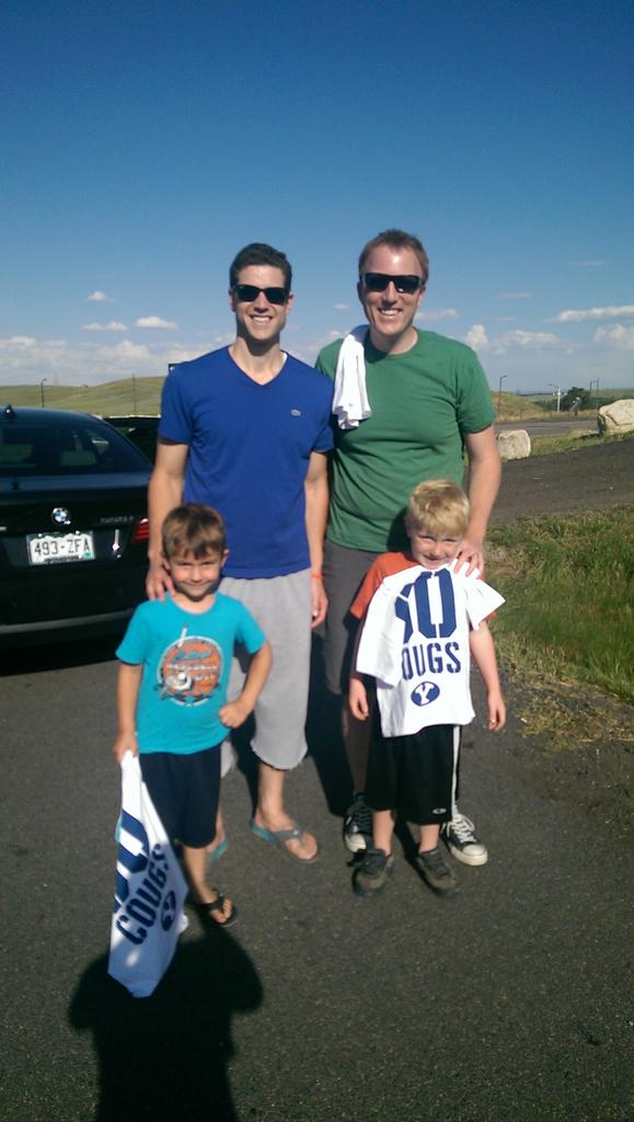 stevecramer's tweet image. Didn't get the #BYU50 but meeting @jimmerfredette is a pretty amazing consolation prize. #GoCougs @BYUCougars