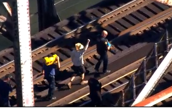 collinrees's tweet image. #ShellNo Protester removed from railroad bridge &amp;amp; arrested after locking in w/ a U-lock. #FloodTheSystem #PDXvsShell