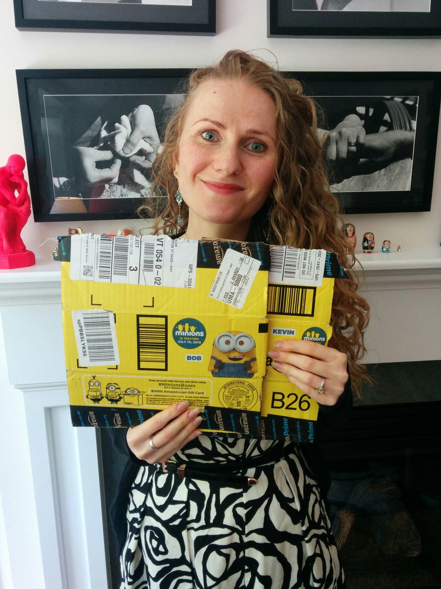 ChloeKogan's tweet photo. Look what I found on my last shipment from @amazon! #MinionsBoxes #Minions http://t.co/Yso0tWbg7u