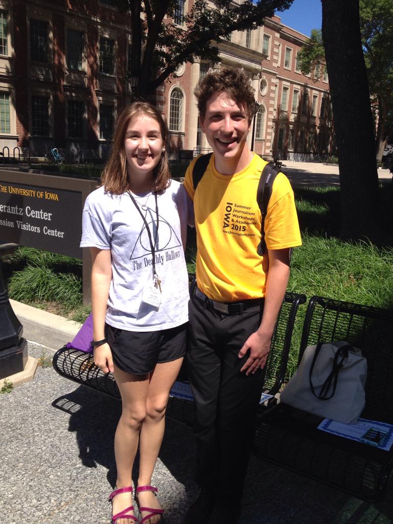 devinmartintv's tweet photo. Journalism Family Part One! #ISJW15 http://t.co/R8iR2LmlWl