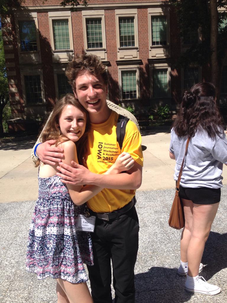 devinmartintv's tweet photo. Journalism Family Part 2 #isjw15 π http://t.co/GvD9AMGO8I