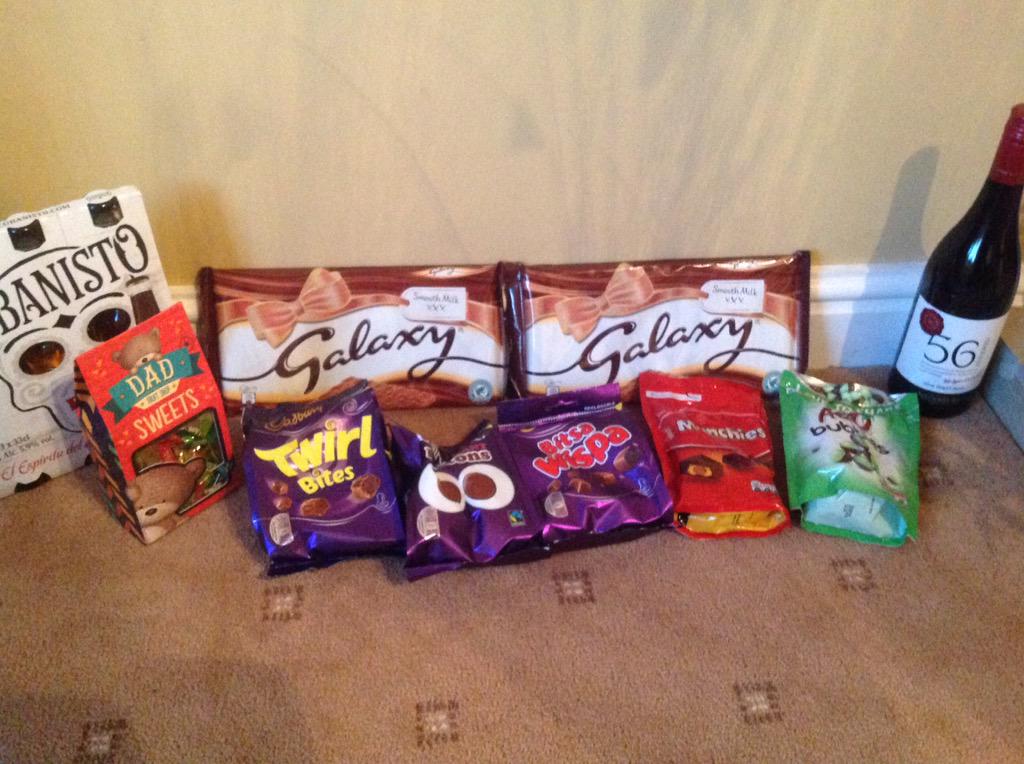 _Ro_Bot's tweet photo. @CharCharlotte12 Thanks! Tomorrow's breakfast.x http://t.co/Hh66A1AxkK