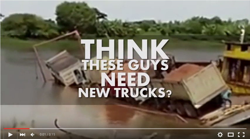 AndrayDowns's tweet photo. Well... I guess they need to get some new trucks now!! #Trucking #Disaster  http://t.co/qrdaRN1DU8 http://t.co/oTtNdq8ryN