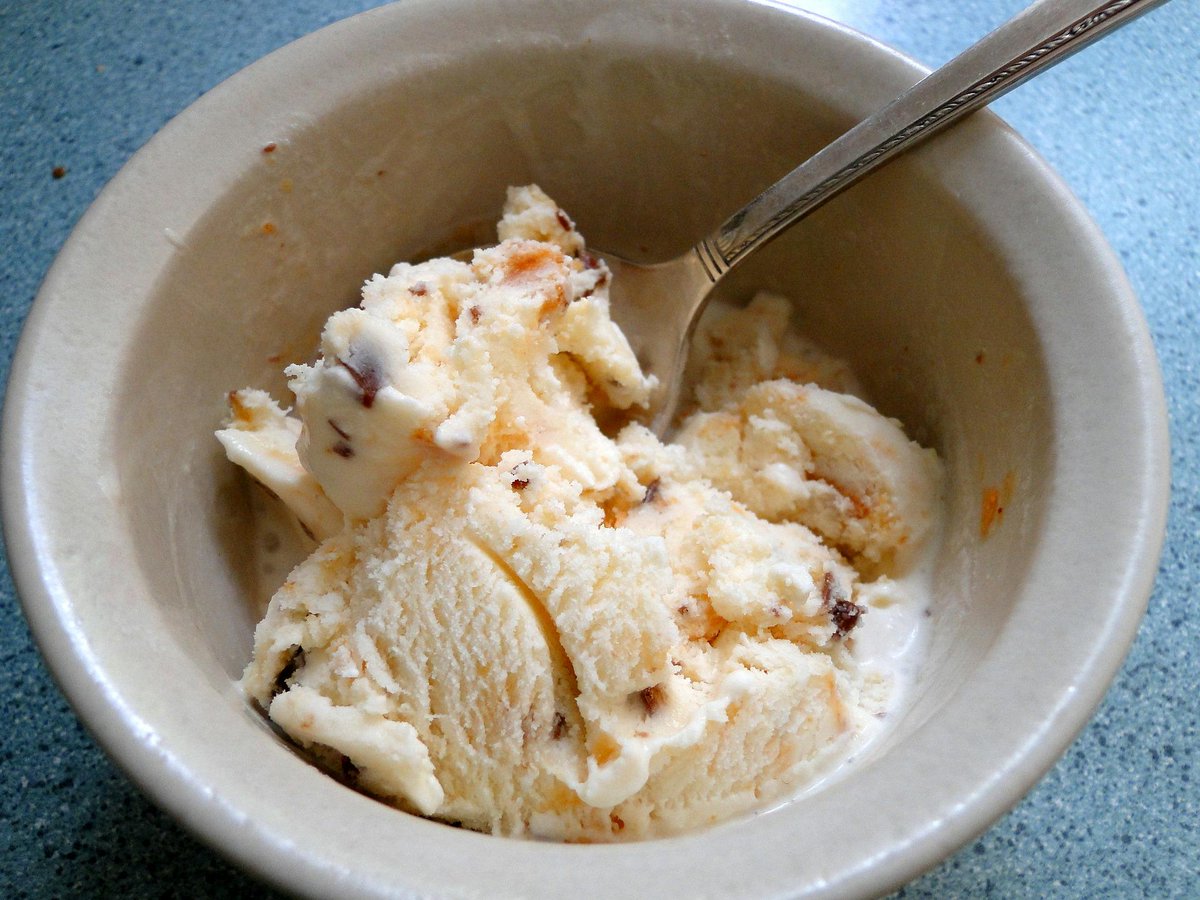 MFHappyFork's tweet photo. Tips : Make Ice Cream In A Ziploc Bag!
http://t.co/8BleVf8DZP
#sweet #chocolate #cake #icecream #dessertporn http://t.co/h886RwuIoO