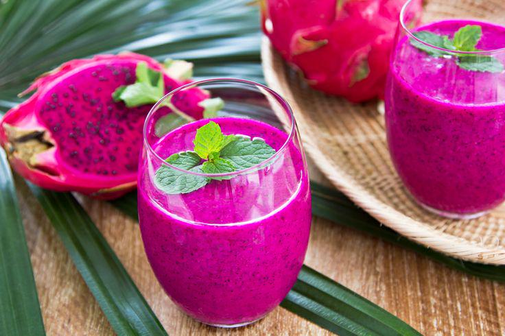 MFHappyFork's tweet photo. Drinks : Pitaya Daiquiri
http://t.co/HO4a6p7WJU
#drink #drinks #slurp #exotic http://t.co/eSoRCgA0i9
