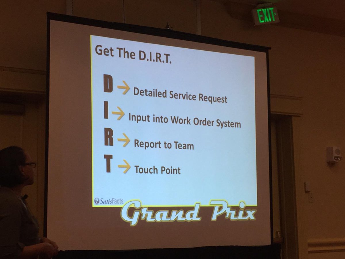 PhilSaraneey's tweet photo. Get the DIRT! #happyresidents #baaaprix http://t.co/1a47uHMkct