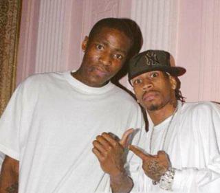 JCrossover's tweet photo. #Tbt with the one of my hero's @alleniverson http://t.co/wFELlhKSo8