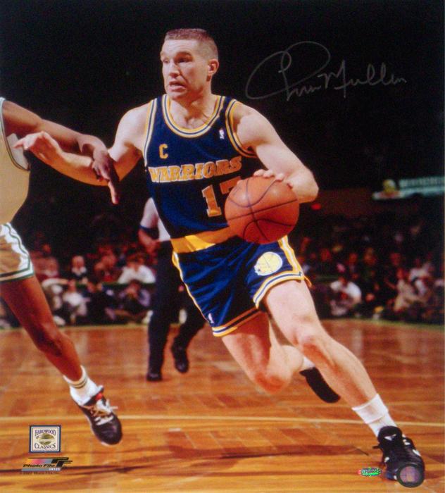 Happy birthday to 1/3 of Run TMC & king of the flat top, Chris Mullin. 