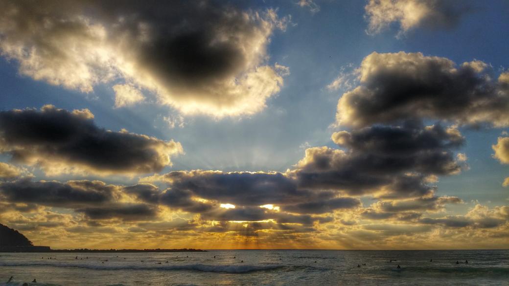 donosti_city's tweet photo. Atardecer comecocos http://t.co/1ZUH0wSHR1